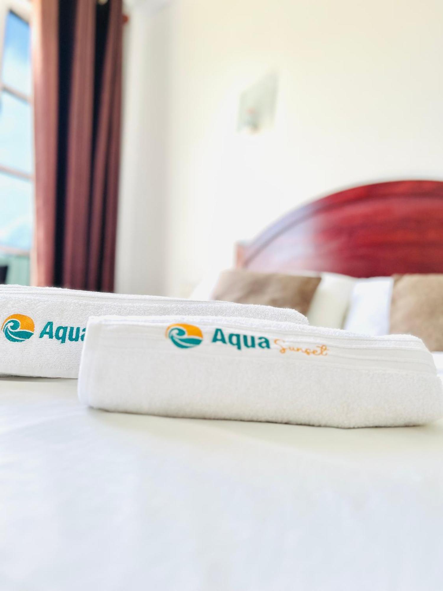 Aqua Sunset Hotel Gulhi Kültér fotó